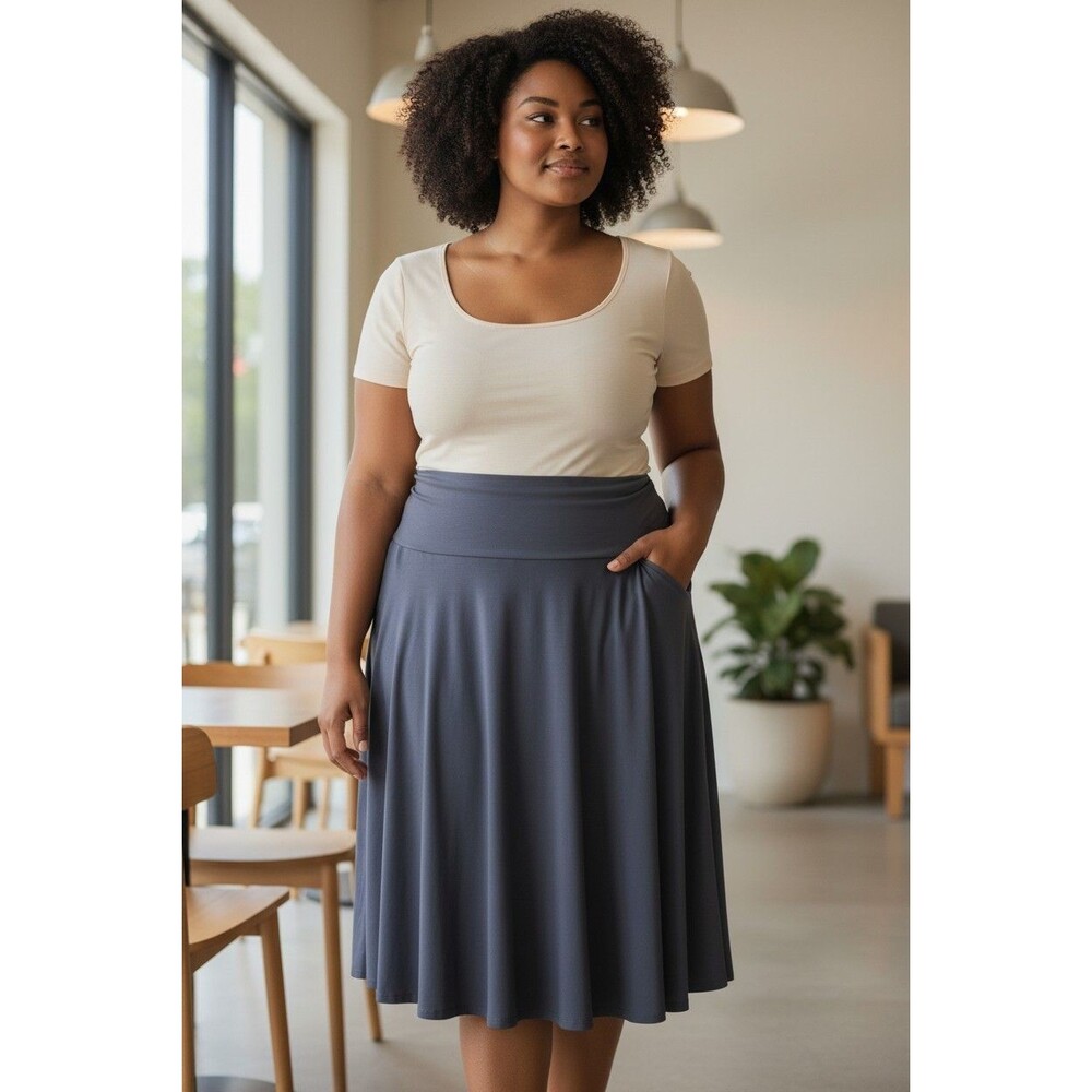 Vintage George Skirt, Size 12-14, Black, Streach